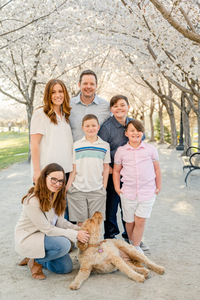 Utah family photography utah state capital with the blossoms