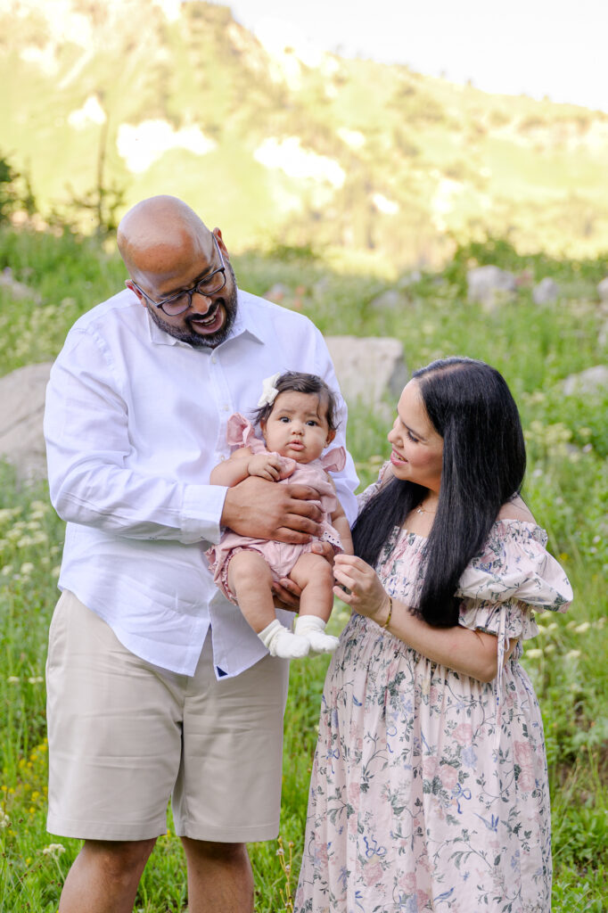 spring family pictures outfits utah family photographer