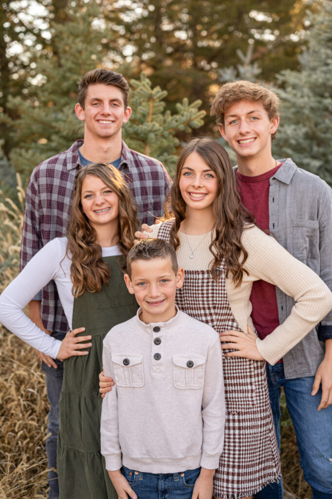 Utah family photographer tree farm mini sessions family photos photography draper utah county