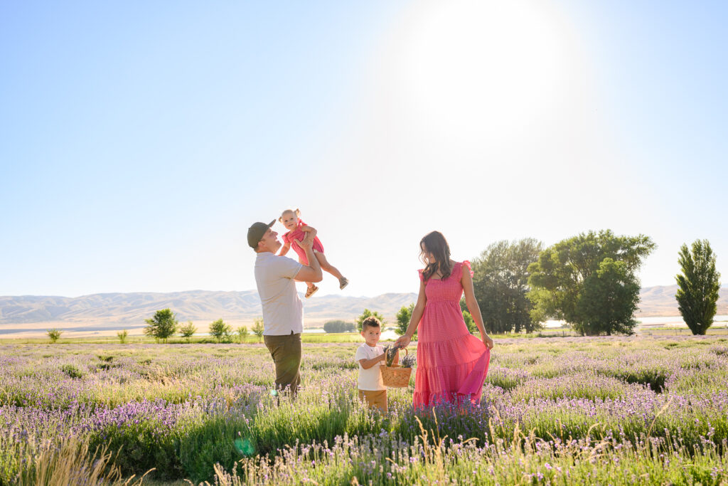 Utah family photography session in lavender flowers