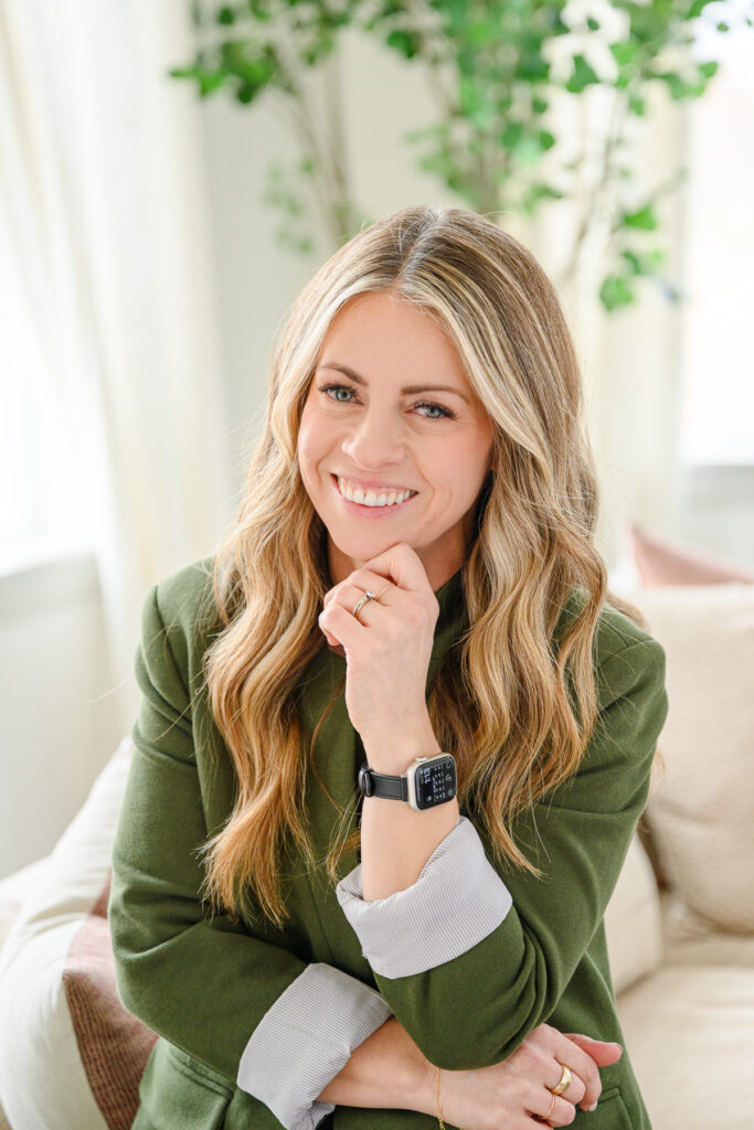 brand photoshoot ideas for realtors or real estate agents taken by a brand photographer