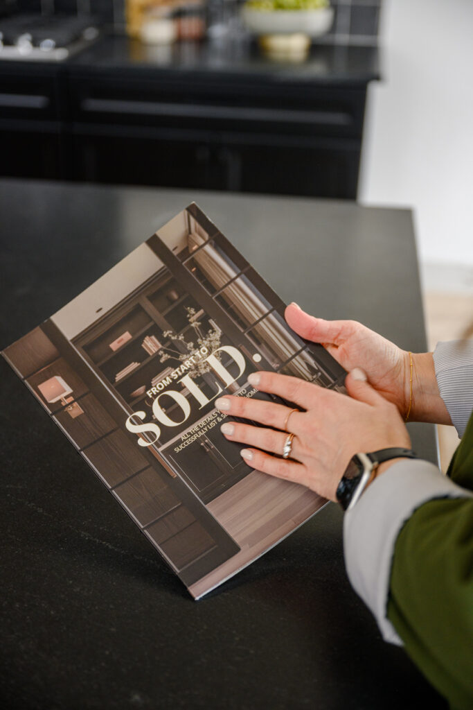 brand photoshoot ideas for realtors or real estate agents taken by a brand photographer