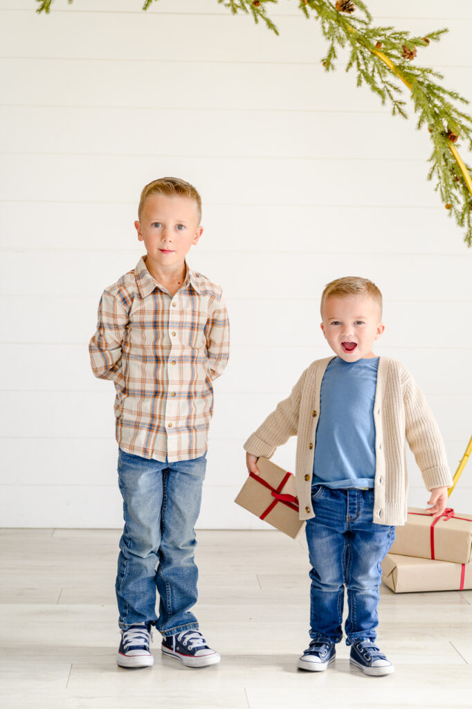 utah family photos utah family photographer in studio holiday family pictures